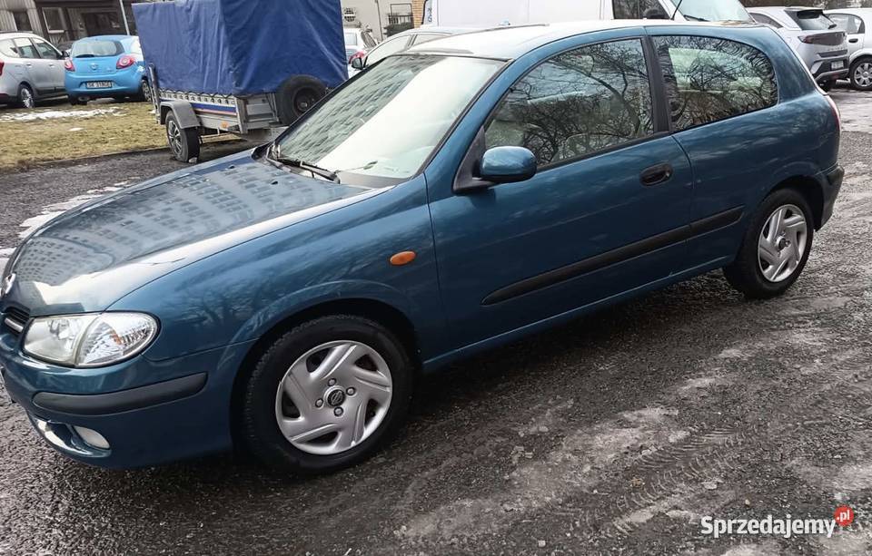 Nissan Almera 18 benzyna 2002r