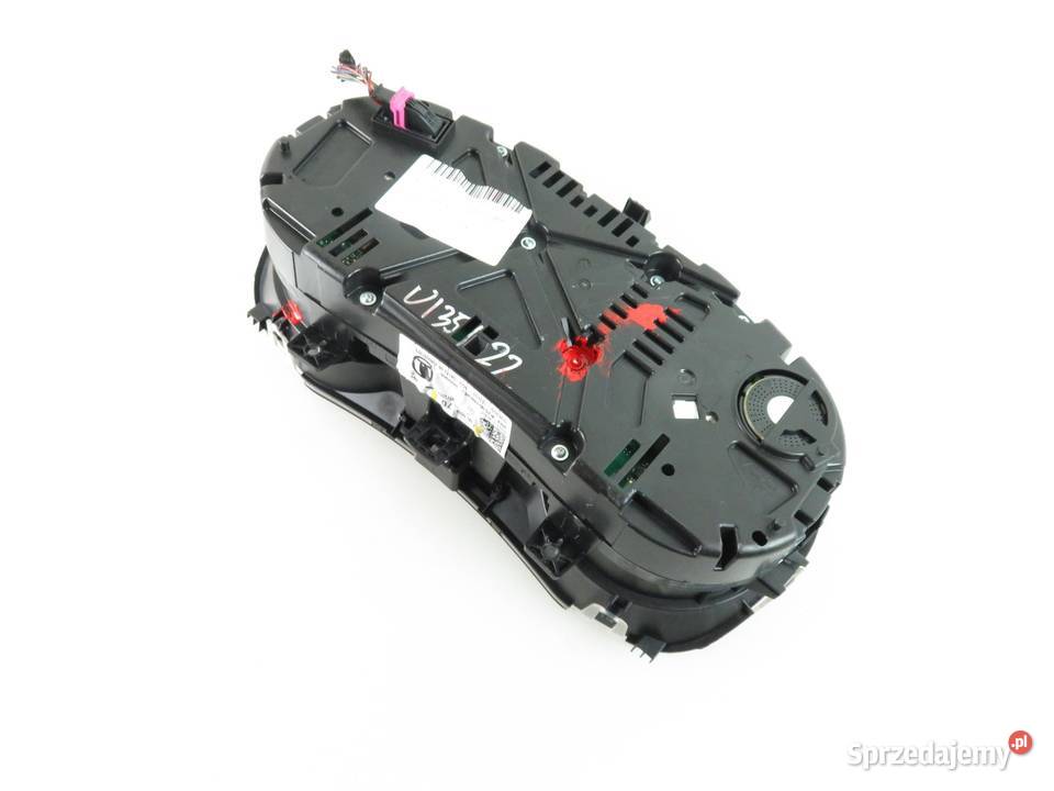 LICZNIK SKODA RAPID 16 TDI CR 5JA920701