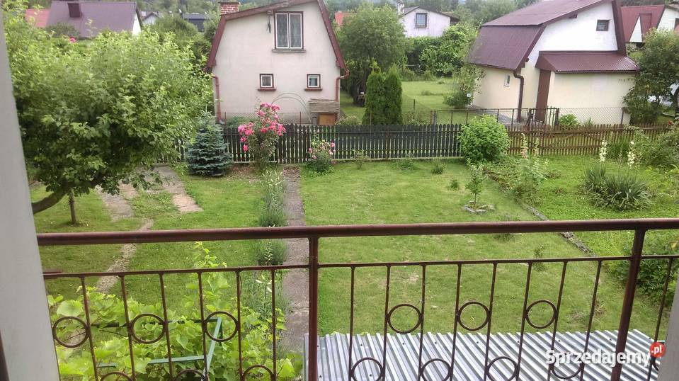 Sprzedam działkę z domkiem