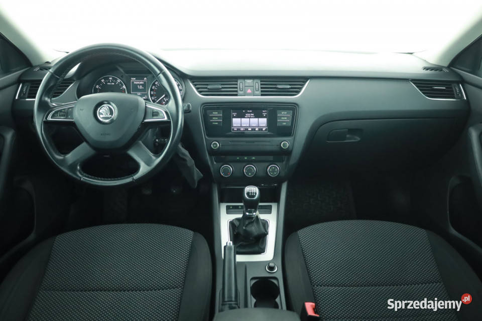 Skoda Octavia 12 TSI centralny zamek Piaseczno sprzedam