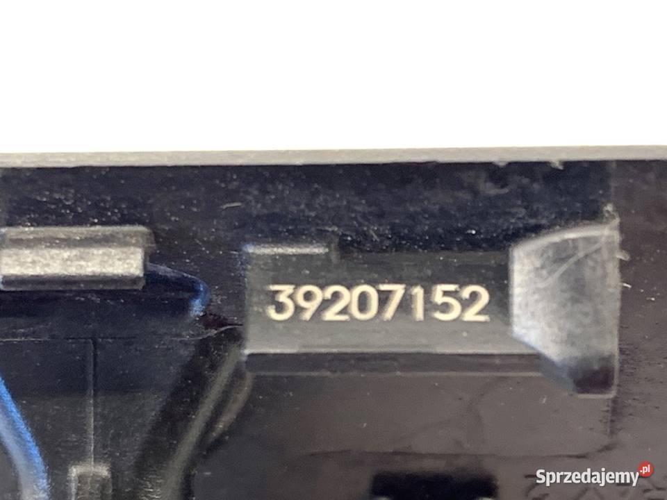 DYSZE SPRYSKIWACZY SZYB KOMPLET OPEL ASTRA K Dysze spryskiwaczy