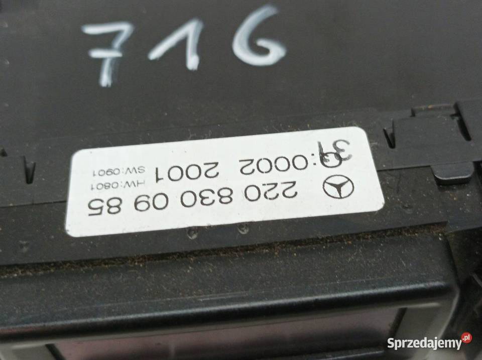 PANEL NAWIEWU 2208300985 MercedesBenz Sklasa IV sprzedam