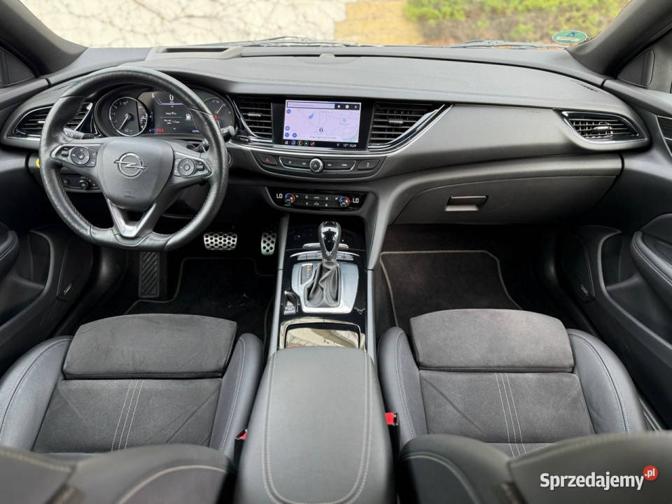 Opel Insignia Grand sport 20 BITURBO 4X4 B 2017 lakier metallic Tarnowskie Góry