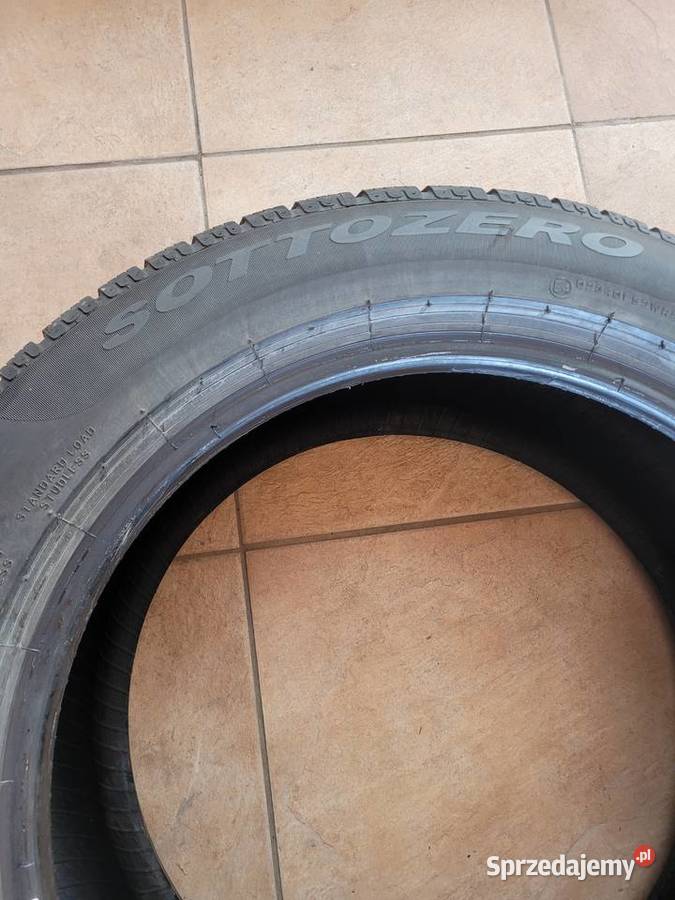 Sprzedam opony zimowe PIRELLI 22555 R17 Sanok