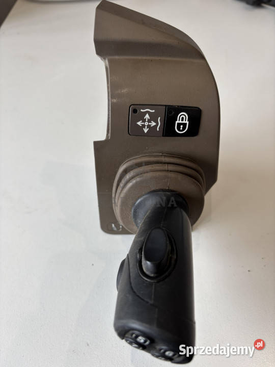 John Deere seria 6000 7000 8000 R joystick sprzedam