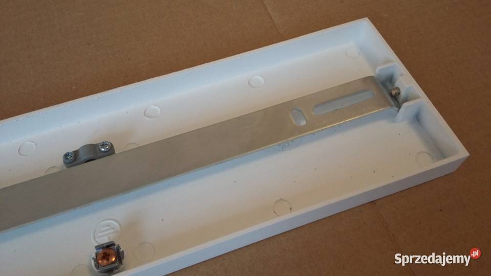 Listwa do lamp rozeta podsufitka maskownica