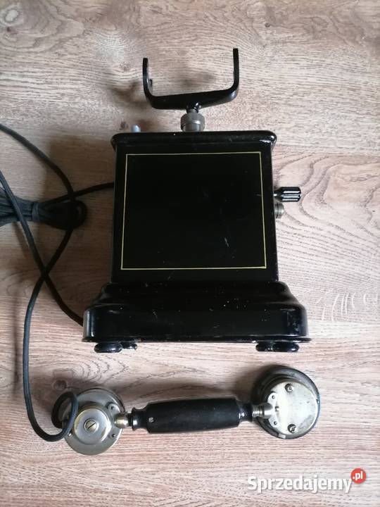 Stary telefon na korbke z lat 50 lat 30 tych Kraków