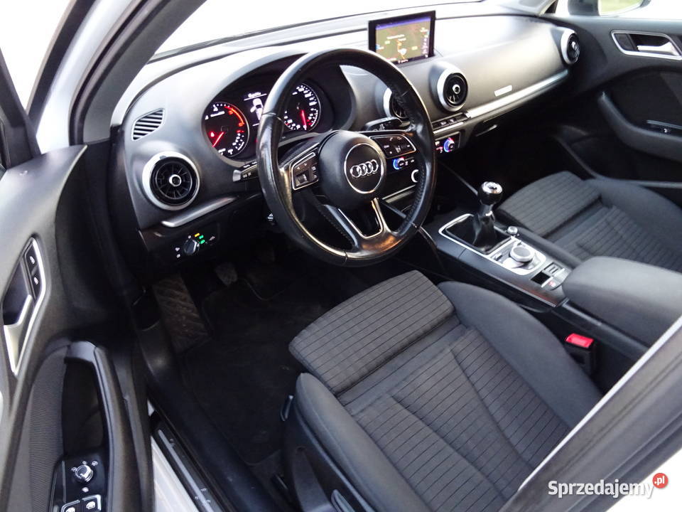 Audi A3 Serwisowany Zarejestrowany Navi Xenon 20 4/5 Rzeszów sprzedam