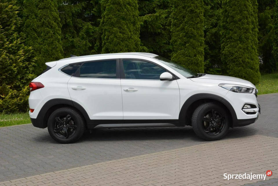 Hyundai Tucson Premium Skóry Ledy Navi Kamera isofix Ostrów Mazowiecka sprzedam