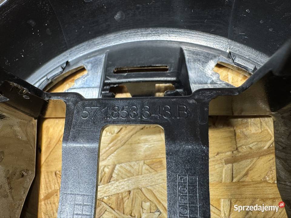 Podstawa pod logo znaczek Tiguan 3 III 571 Sieraków sprzedam