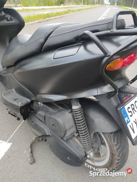 Skuter Yamaha Majesty 125 sprawny transport Rok produkcji 1999 Knurów