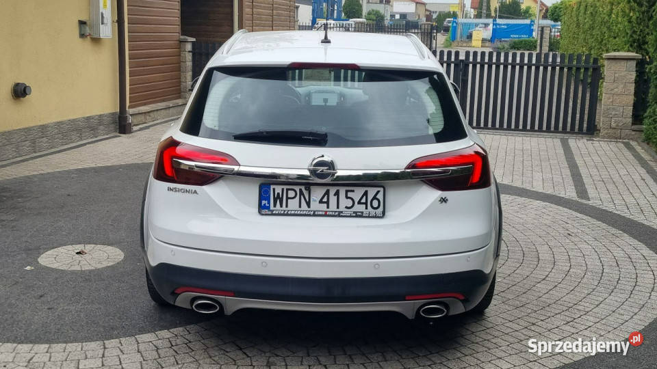 Opel Insignia Country Tourer Automat 4x4 195 ESP Płońsk