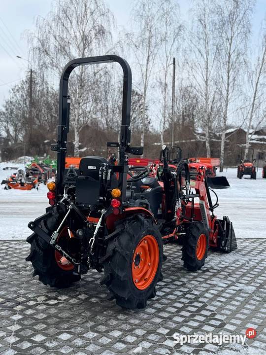 Hinomoto HM25525hp 4x4Manual silnik Yanmar 3tnv Pozostałe Biskupice