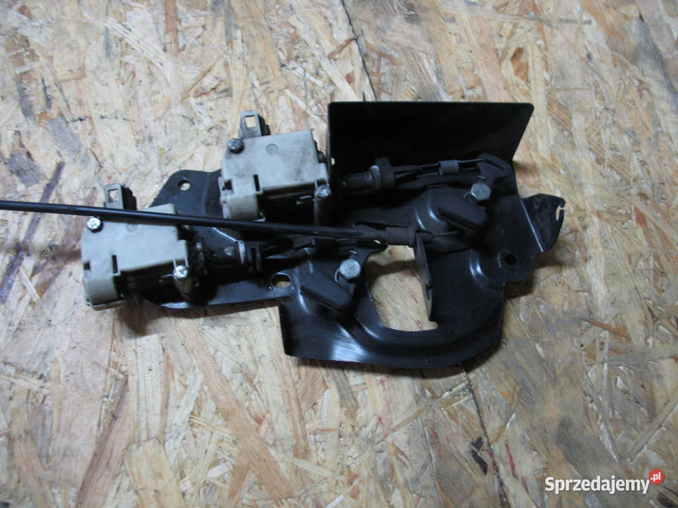 Piaggio X8 400 zamek kufra