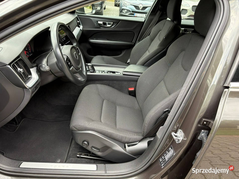 Volvo V60 20 benzyna 8 biegów Podgrzewane fotele V60