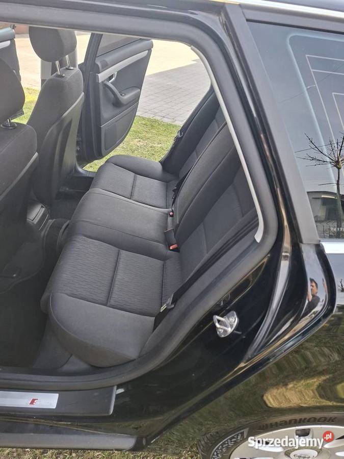 AudinA4 B7 18T S Line Kombi Kęty