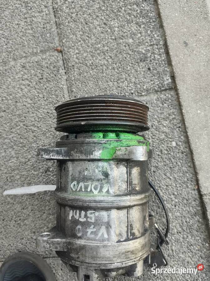 Volvo V70 25TDI spręzarka klimatyzacji Kielce