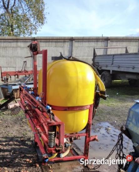 Opryskiwacz biardzki 400 litrów lanca 12 metrów Mnichów