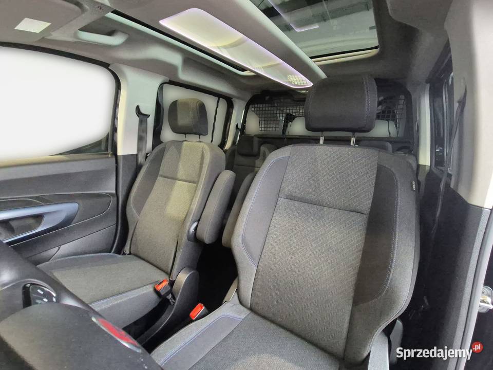 Doblo Combi 15 BlueHDI dach panoramiczny Samochody osobowe