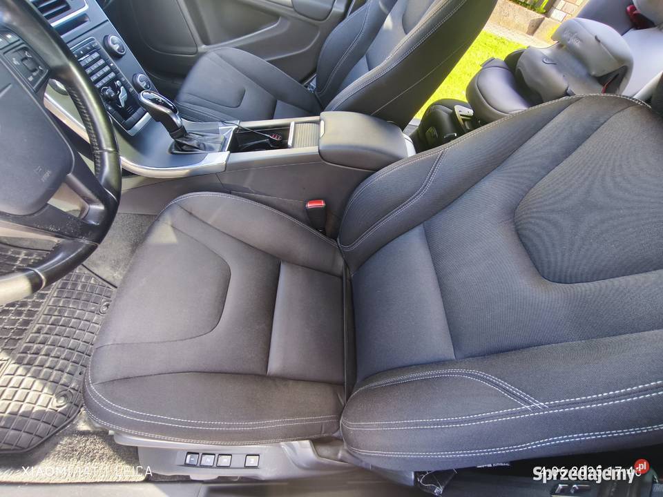 Volvo V60 24 R5 AWD automat przebieg 159 000 Tarnawa Dolna