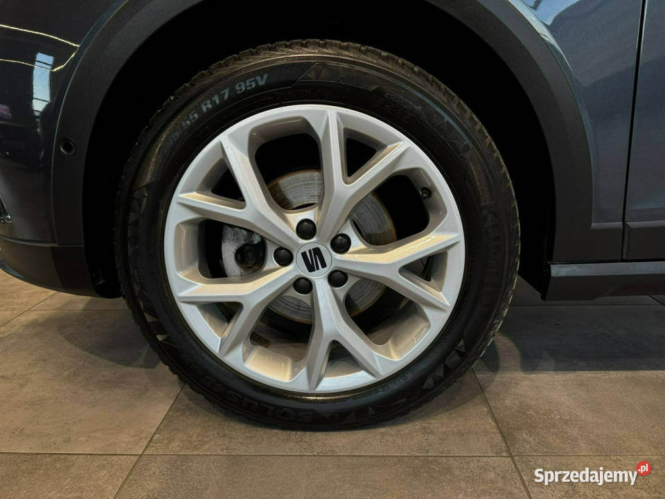 Seat Arona FR 10TSI 110 M6 20222023 r salon fa Myślenice