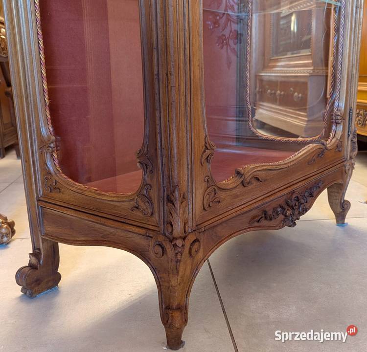 piękna witrynaserwantka ludwikowska orzechsklep śląskie Dąbrowa Górnicza