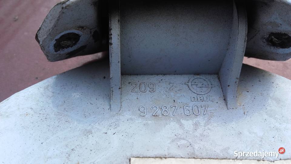 korek wlewu paliwa opel GM 9 287 607 sprzedam