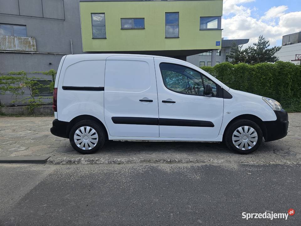 Peugeot Partner 201718 faktura VAT mazowieckie