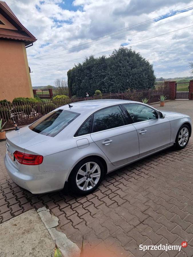Piękne Audi A4 B8 18T 160 manual led xenon 2 kpl srebrny Iłża