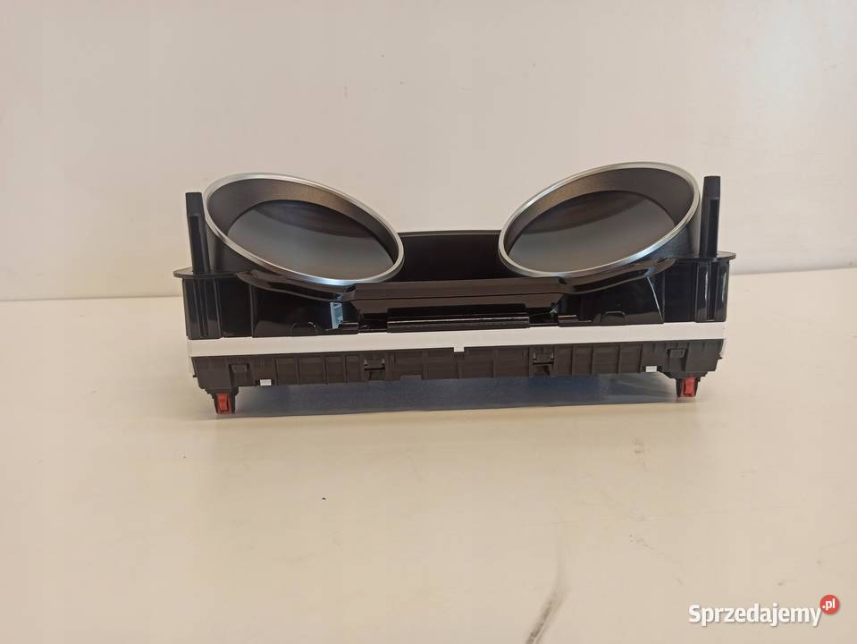 SWIFT MK8 LICZNIK ZEGARY 3412080S00 KMH MPH RHD osobowe sprzedam