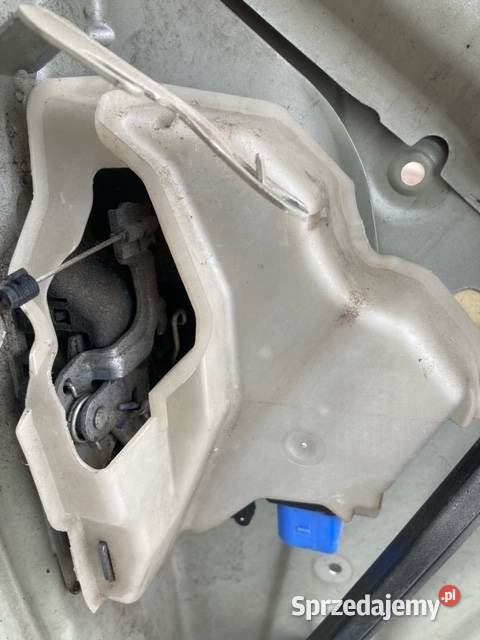 drzwi prawe tył jetta 20052010 la7W Rzeszów sprzedam