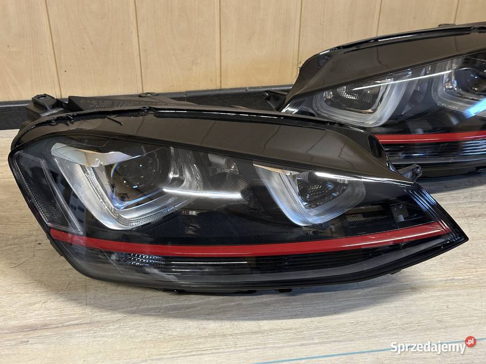 Komplet lamp Golf VII 7 GTI Skrętne osobowe Oświetlenie Leszno