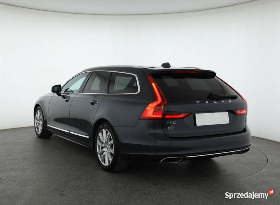 Volvo V90 D3 bluetooth