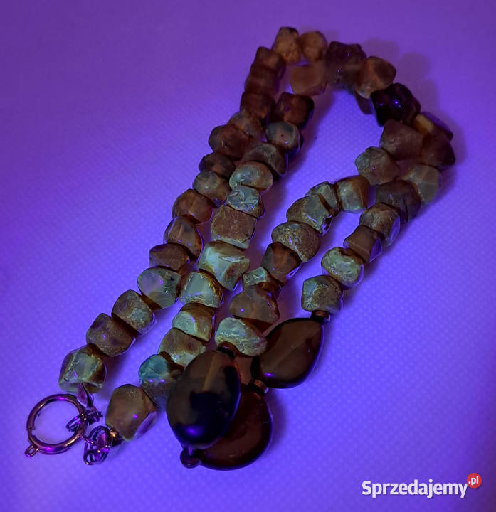 Korale z bursztynu bursztyn bałtycki ciosanka