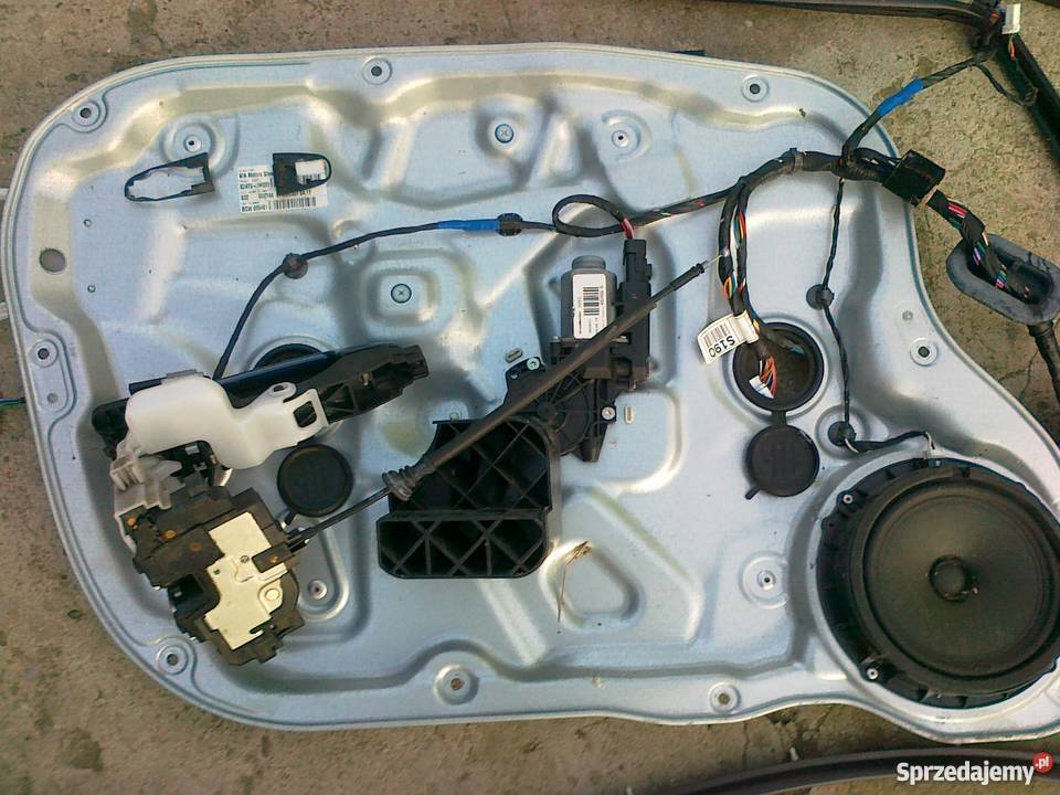 Kia Ceed Ceed uszczelka drzwi inne części wielkopolskie sprzedam