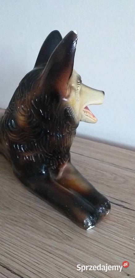 Kolekcjonerska Figurka owczarek niemiecki łódzkie Przedbórz