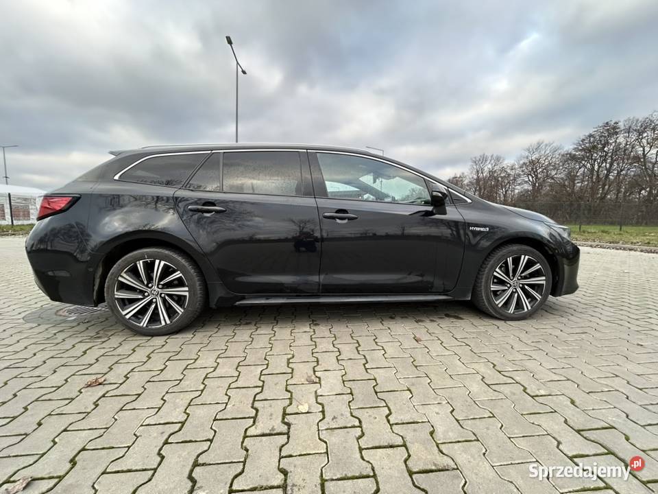 TOYOTA Corolla 18 Hybrid 2021 44000 Salon Polska mazowieckie Ożarów Mazowiecki