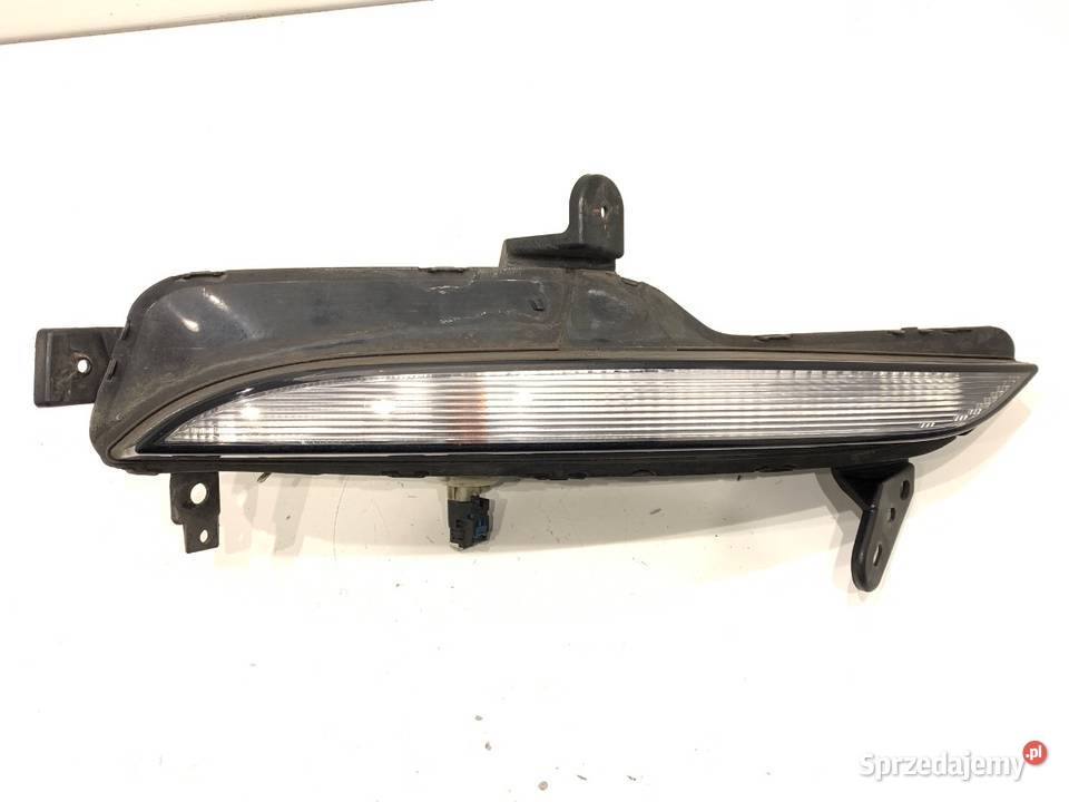 KIERUNKOWSKAZ PRAWY PRZÓD RENAULT MEGANE IV podkarpackie