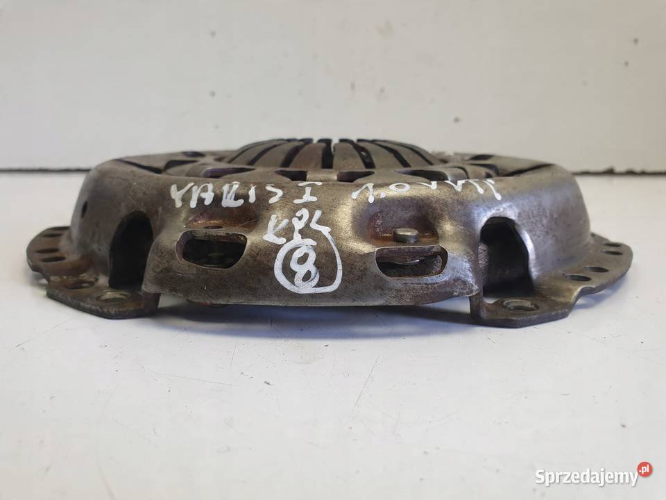 Toyota Yaris I 10 VVTI DOCISK TARCZA DWUMASA kpl osobowe sprzedam