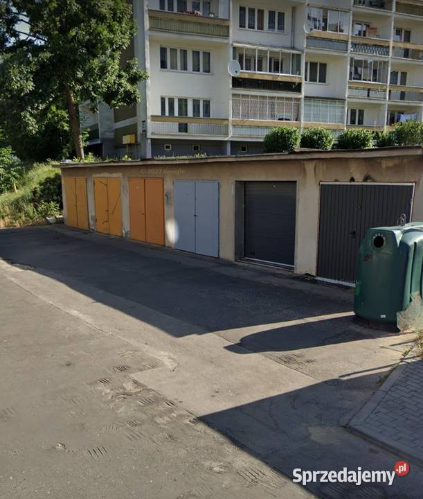 Garaż 17m2 sprzedam Kraków Złotego Wieku 57 małopolskie