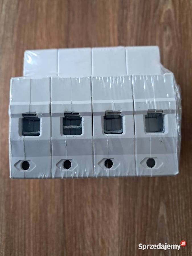 nowy wyłącznik automatyczny Earu DZ4763 400v 25A Sandomierz