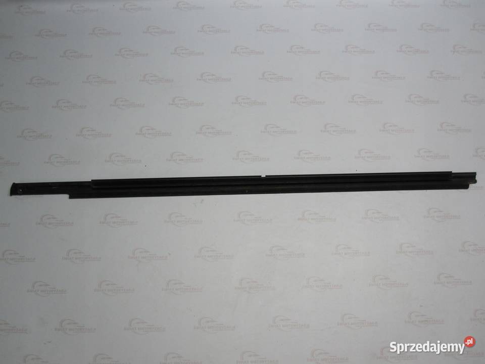 MITSUBISHI OUTLANDER II 07r listwa zgarniająca