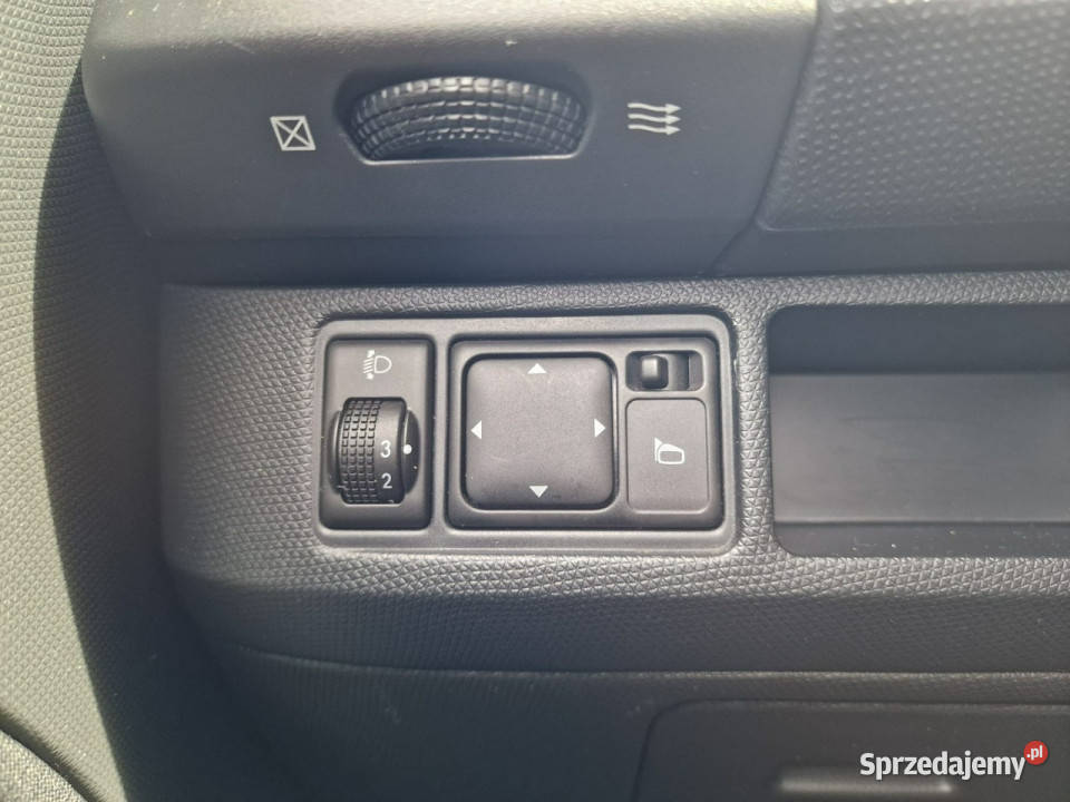 Nissan Micra 12 Benzyna 80 Klimatyzacja Tempomat tempomat Słupsk