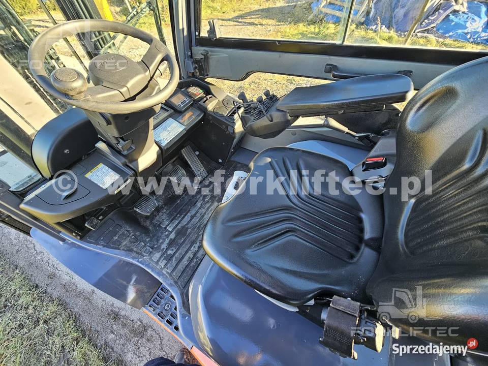 Wózek widłowy TOYOTA 8FDF25 kabina przesuw Lędziny