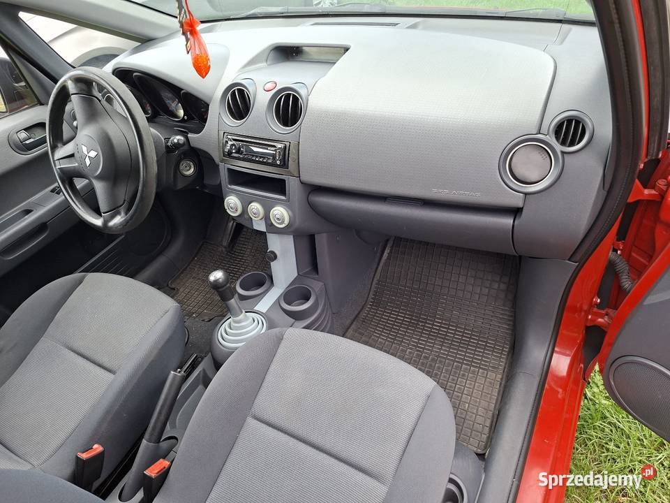Mitsubihi colt 13 benzyna klimatyzacja 2007r Rok produkcji 2007 Olszanica