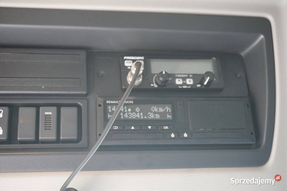 Renault D280 16T kontener 18 palet Winda245789 radio / CD