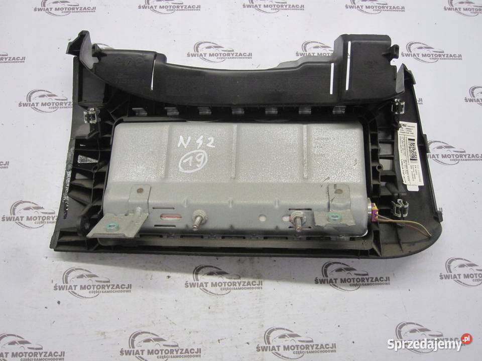 ALFA ROMEO MITO 10r AIRBAG poduszka kolanowa