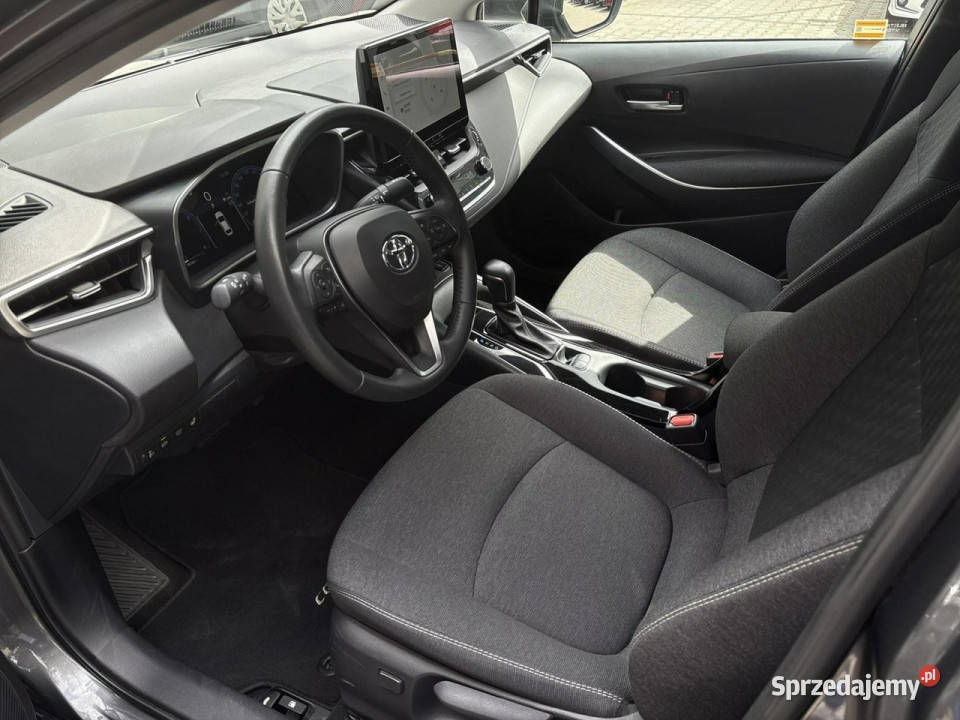 Toyota Corolla 15 VVTi 125 COMFORT TECH salon Warszawa