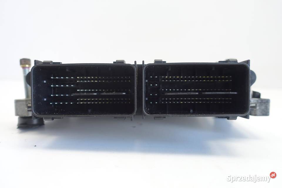 Ford Kuga 20 TDCI KOMPUTER SILNIKA DS7112B684XB osobowe Komputery