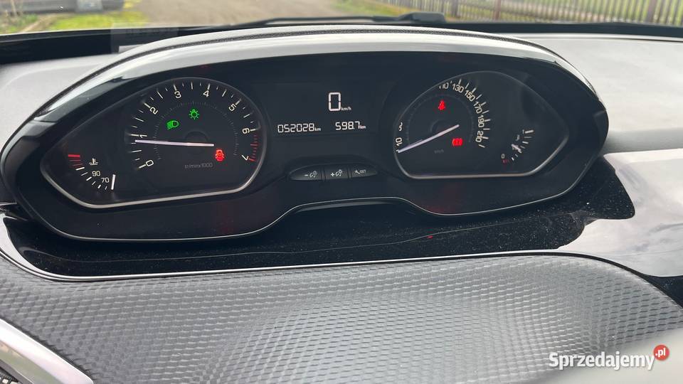 Peugeot 2008 mały przebieg i bez filtra cząstek szary Wieluń